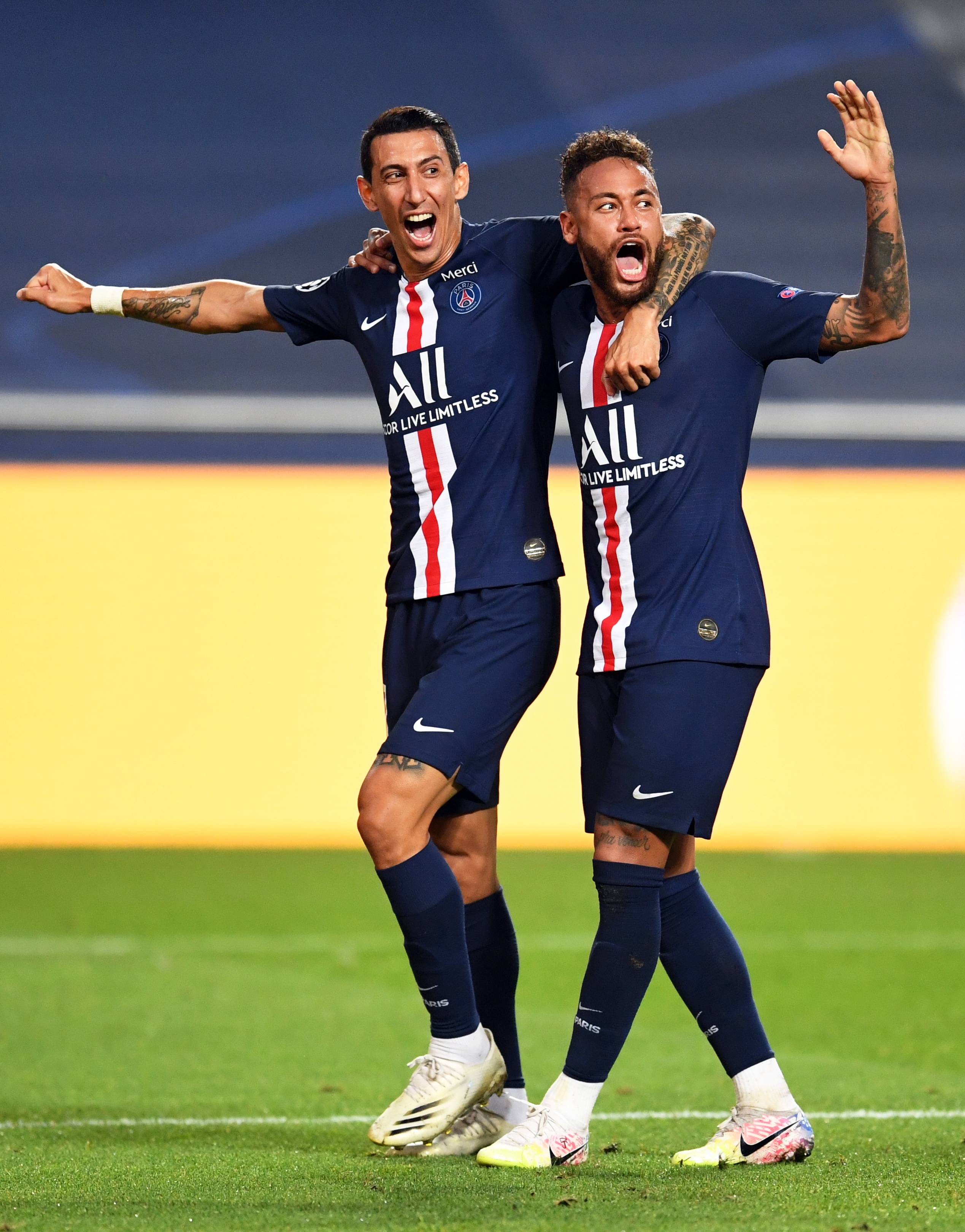 锋中场面火 锋中场面火