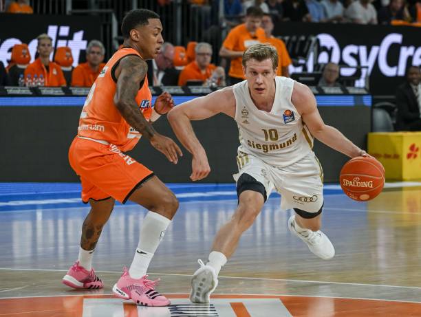 这位年仅二 这位年仅二