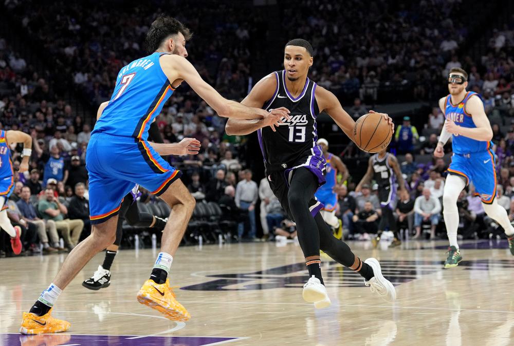 防守端的稳 防守端的稳