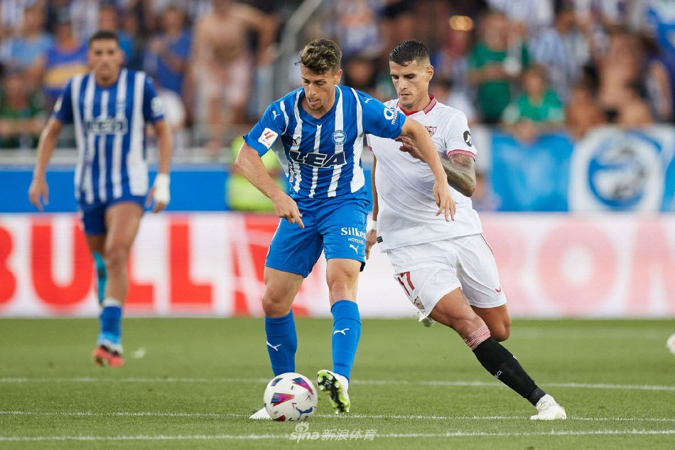 的青训背景 的青训背景